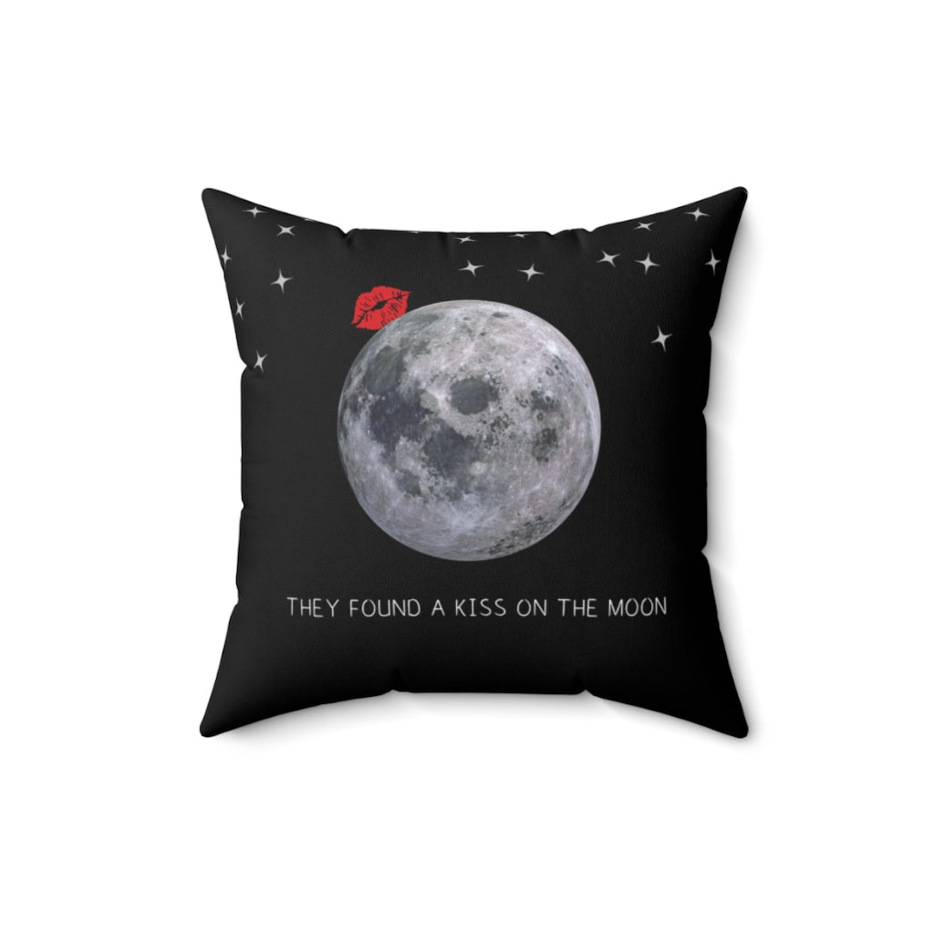 Kiss On The Moon.