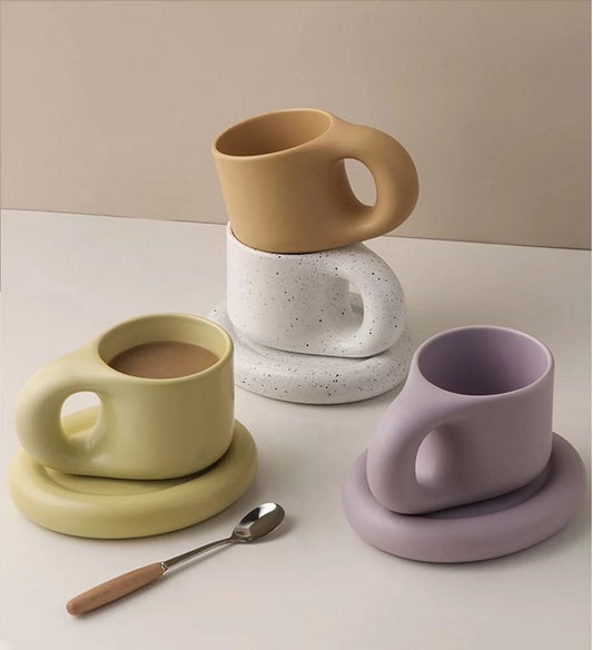 Big Handle Coffee Mugs.