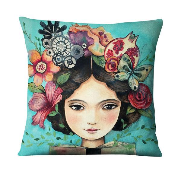Bold Women Cushion Covers.